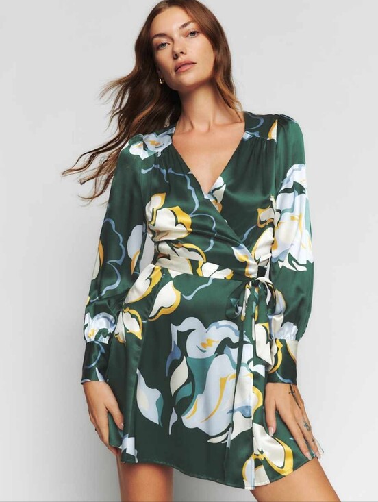 Dresses & Skirts - Reformation Chrisley Silk Dress Size Small Petite